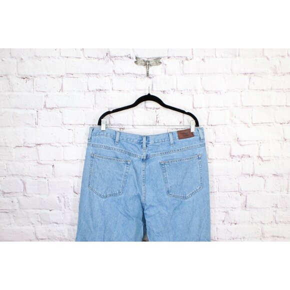 LL Bean Double L Jeans Classic Fit Straight Leg Faded Denim Size 40x32 - Picture 4 of 10